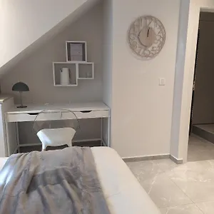 https://archimede-suites.hotelsantwerp.net